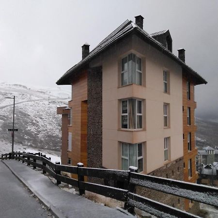 Snow In Miramar Leilighet Sierra Nevada Eksteriør bilde
